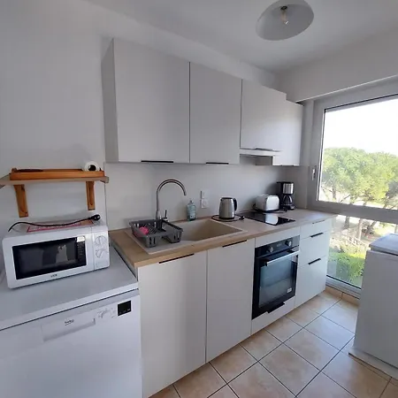 Apartamento T2 Rénové Au Cœur De - Fr-1-550-96